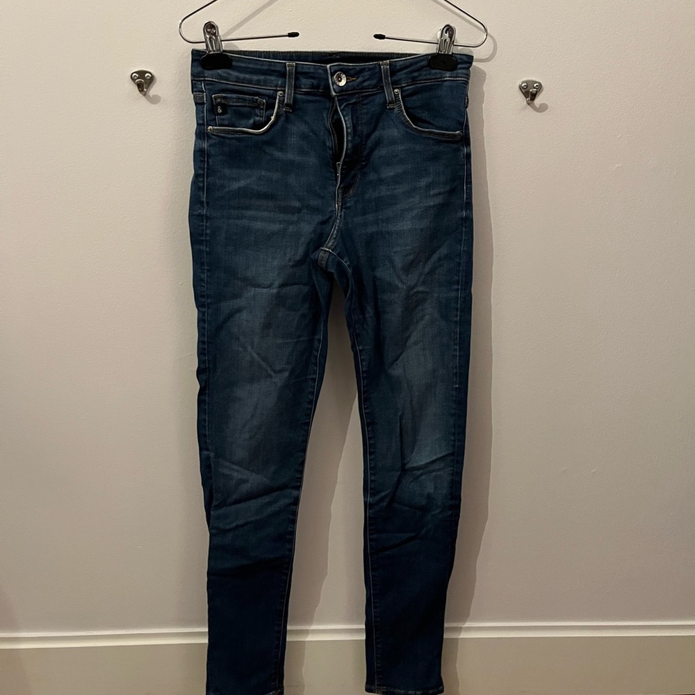 Blue skinny jeans